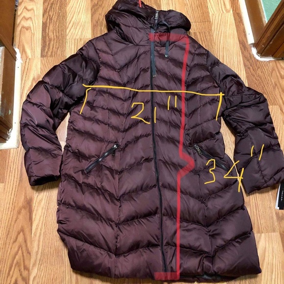 T Tahari - Gwen Chevron Quilted Puffer Coat (XXL) - Picture 4 of 4